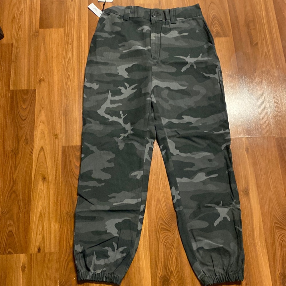 NWT Aritzia New Alix pants